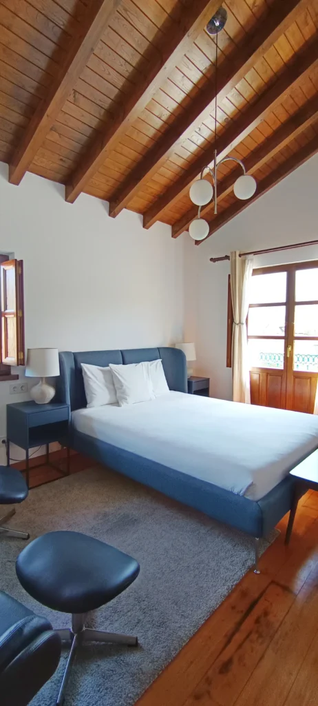 Habitación Habitación doble con balcón y vistas a la montaña N°3